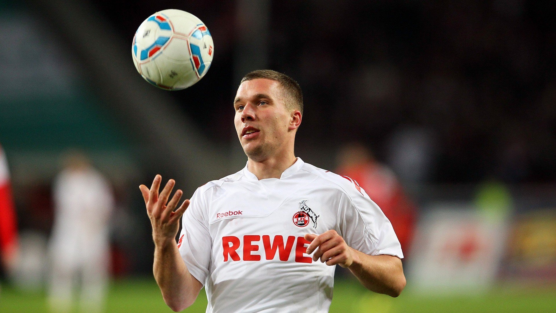 mk体育官方网站-男子100自突破50秒大关，男子百米突破10秒